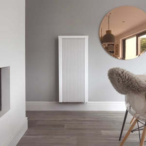 Lucht LHZ 1800W Tall Radiator