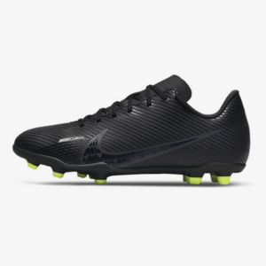 Soccer Boots: Nike Jr Vapor 15 Club FG