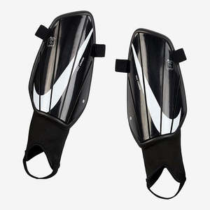 Shinpads: Nike Charge Guards - Black