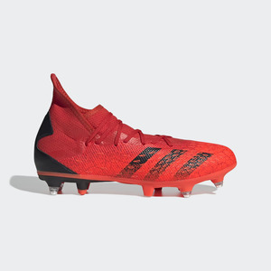 Adidas Boots: Adidas Predator Freak.3 SG