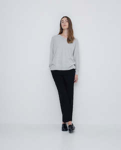 Jumpers And Hoodies: Yerse V Neck Wool Sweater In Light Grey
