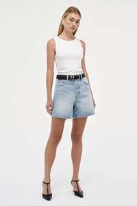 Jonesy Singlet AM in White