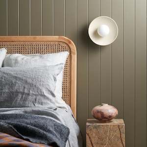 Robert Gordon: Ceramic Wall Dish Sconce Light
