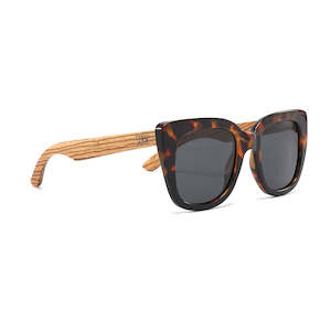 (b2b) RIVIERA TORT - Black Graduated Lens with Walnut Arms - Adult (no GST) RRP &hellip;