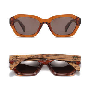 (b2b) STRAY Coffee Bean l Sunglasses l Brown Lens l Walnut Wood Arms RRP $89.99
