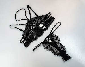 Lingerie Fashion: Open-Back Lace Trim Sexy Two-Piece Set