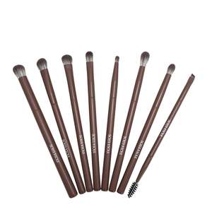 Products: The Essential Eye & Detail 8pcs Brush Set