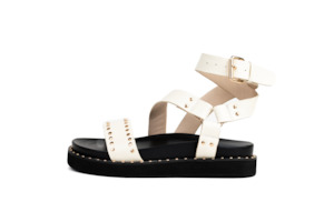Ss24 25: Anne Sandal White
