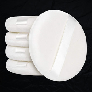 White velour powder puff large Sole Wig Works