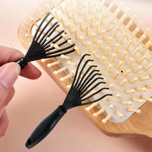 Hair brush cleaner Sole Wig Works