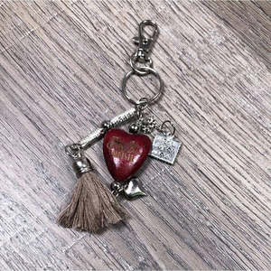Handbag Tags: Key Tag/ Handbag Tag - Red - Heart with "John Deere Meisie"