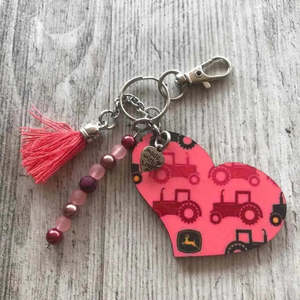 Key Rings And Tags: Keyring - John Deere Heart