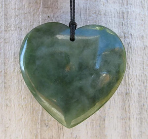 Greenstone Heart Pendant SomethingKiwi
