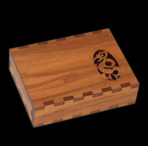Products: Manaia Gift Box SomethingKiwi
