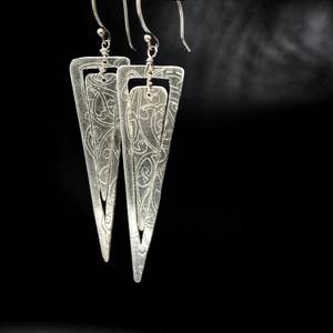 All Jewellery: Etched Triangle Earrings Silver Double