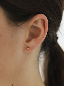 Excl Non Sophie Items: Micro Bow Studs