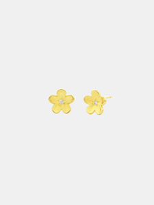 Inspired By Nature: Super Daisy Day Studs