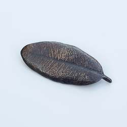 Pohutukawa Leaf Brooch - Small - Bronze