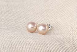 Products: Round Pearl Studs - Natural - 6mm