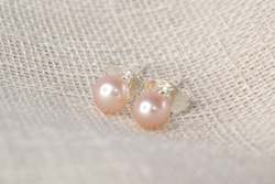 Products: Round Pearl Studs - Natural - 4mm