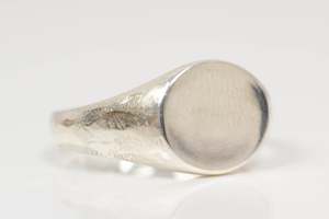 Signet Rings: Signet Ring