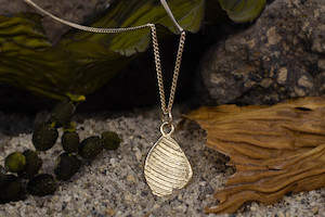 Shorelines: Drift Pendant - 9ct Yellow Gold