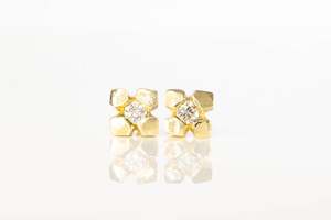 Manuka Studs - 9ct Yellow Gold
