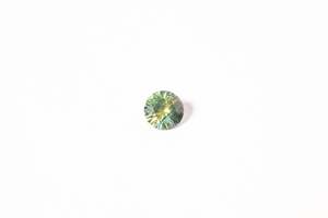 Gemstones: 6mm Sapphire: 0.95ct Round - Green