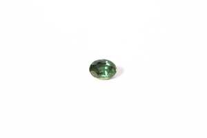 Gemstones: 7.5x5mm Sapphire: 1.42ct Oval - Green