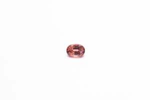5x7mm Spessartite Garnet: 1.29ct Oval - Pink