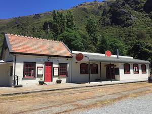 Queenstown: Kingston Flyer Cafe and Bar - Queenstown