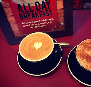 Dunedin: Rembrandt Cafe - Dunedin