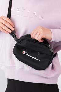 Womens: Champion Logo Waistbag in Black