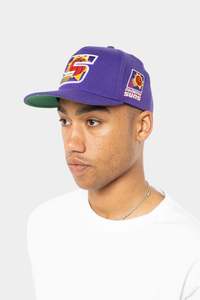 Mitchell & Ness Phoenix Suns Initial Stretch Snapback