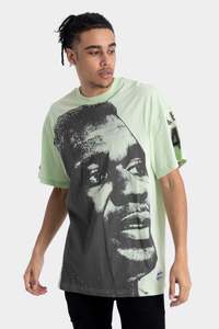 Mitchell Ness: Mitchell & Ness Seattle Supersonics Shawn Kemp Big Face Tee Unisex
