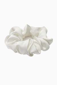 100% Silk Hair Scrunchie - Ivory