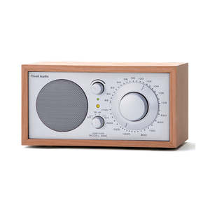 Tuners: Tivoli Audio Model One Radio