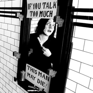 Products: JACK WHITE Sixteen Saltines / Love is Blindness 7'' - Southbound Records