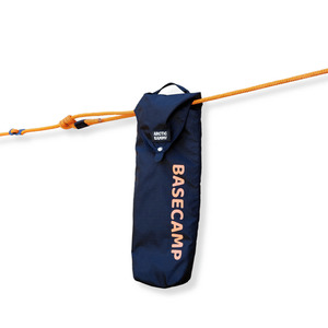 Products: Basecamp Dog Camping Zipline Southern Buddy