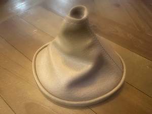 Interior: 4-Speed Gear Shift Boot, Tan Vinyl