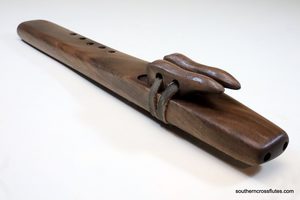 Black Walnut – Pocket Drone – D minor (high) – 432Hz