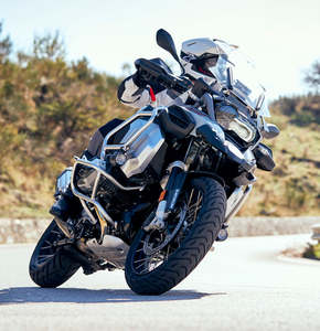 Road Tyres: Metzeler TOURANCE NEXT 2 - Adventure Street