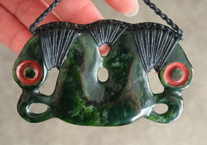 NZ Greenstone Pekapeka (bat) - 50mm - Alex Sands #AS400