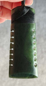 Greenstone Pounamu: NZ Greenstone Toki With Notches 85mm #21