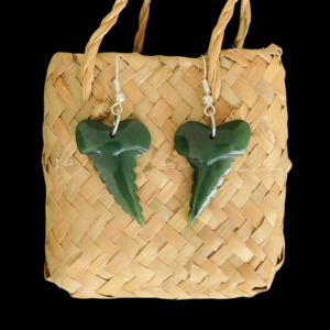 NZ Greenstone Shark Tooth Earrings 33mm #80