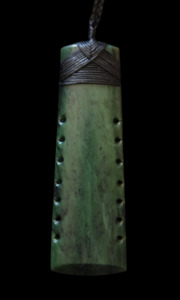 Jewellery: NZ Greenstone Toki With Notches 150mm #22L