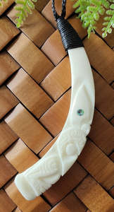 Jewellery: Tusk Tiki Bone Carving - 110mm #004