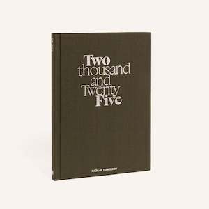 Stationery: 2025 Weekly Dairy