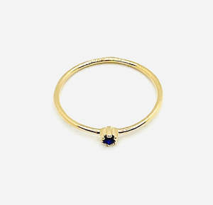 18k Gold Petite Sapphire Ring