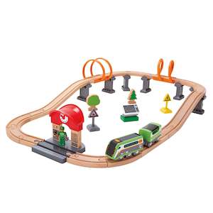 Trucks Trains: Solar Powered Circuit